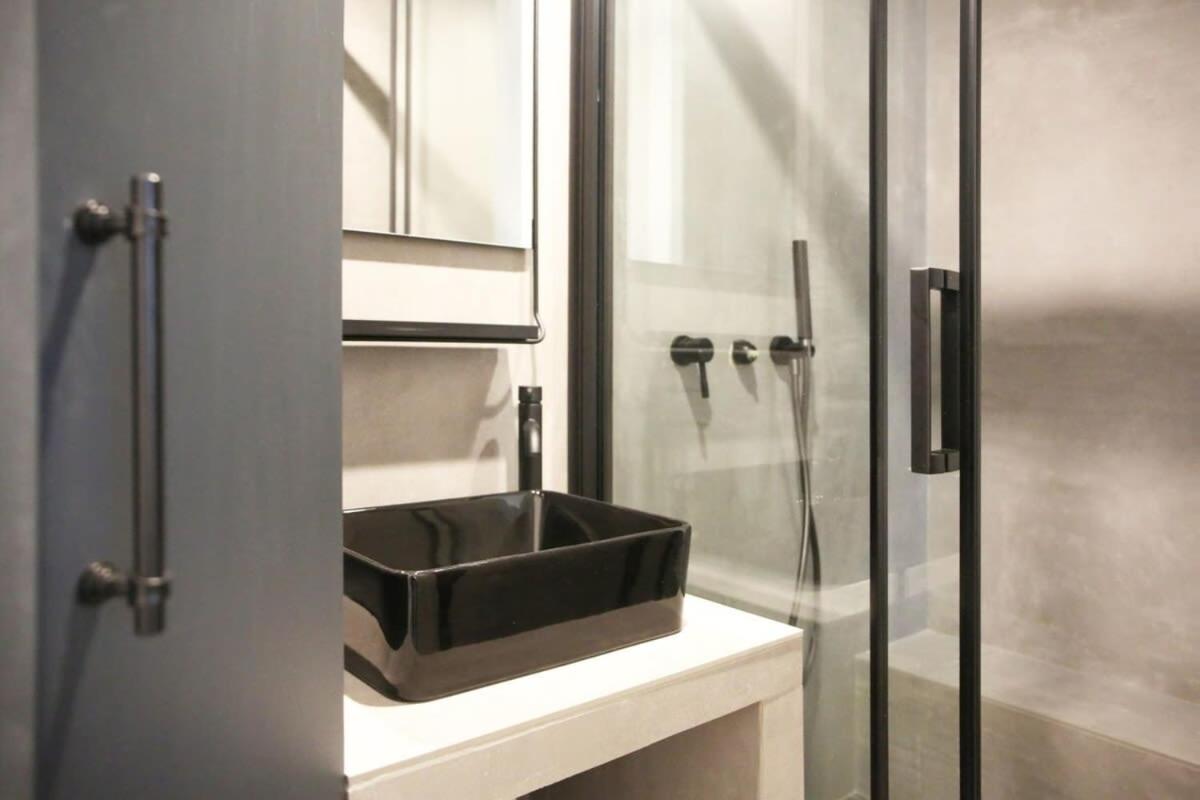Amelot 2- Appartement spacieux et lumineux- 3P- Paris 11 Extérieur photo